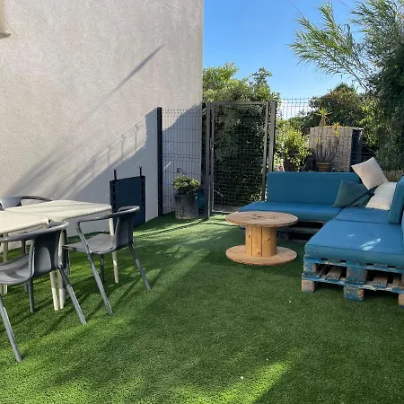 Appartamento Ambiance Provence La Fare-les-Oliviers Esterno foto
